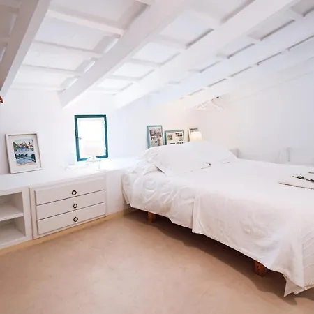 مزرعة للإقامة Menorca Llimpet *