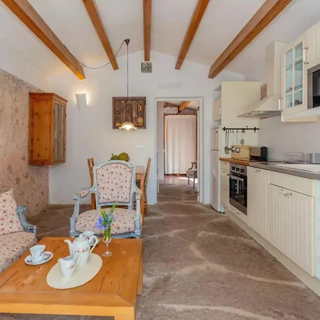 Menorca Llimpet مزرعة للإقامة الايور