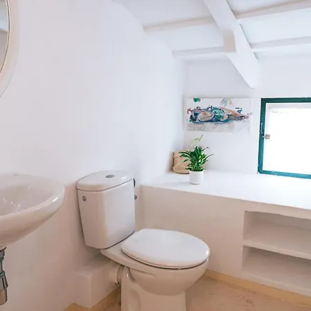 Menorca Llimpet مزرعة للإقامة